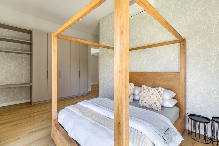 4 Bedroom Property for Sale in Pearl Valley at Val de Vie Western Cape